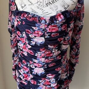 Lulus women long sleeve ruffle dress size XL.new